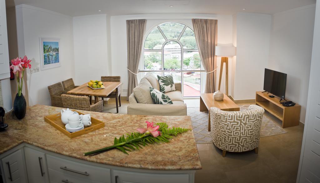 ויקטוריה The Quadrant Luxury Apartments מראה חיצוני תמונה