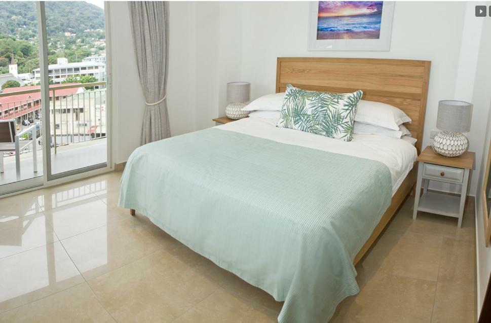 ויקטוריה The Quadrant Luxury Apartments מראה חיצוני תמונה